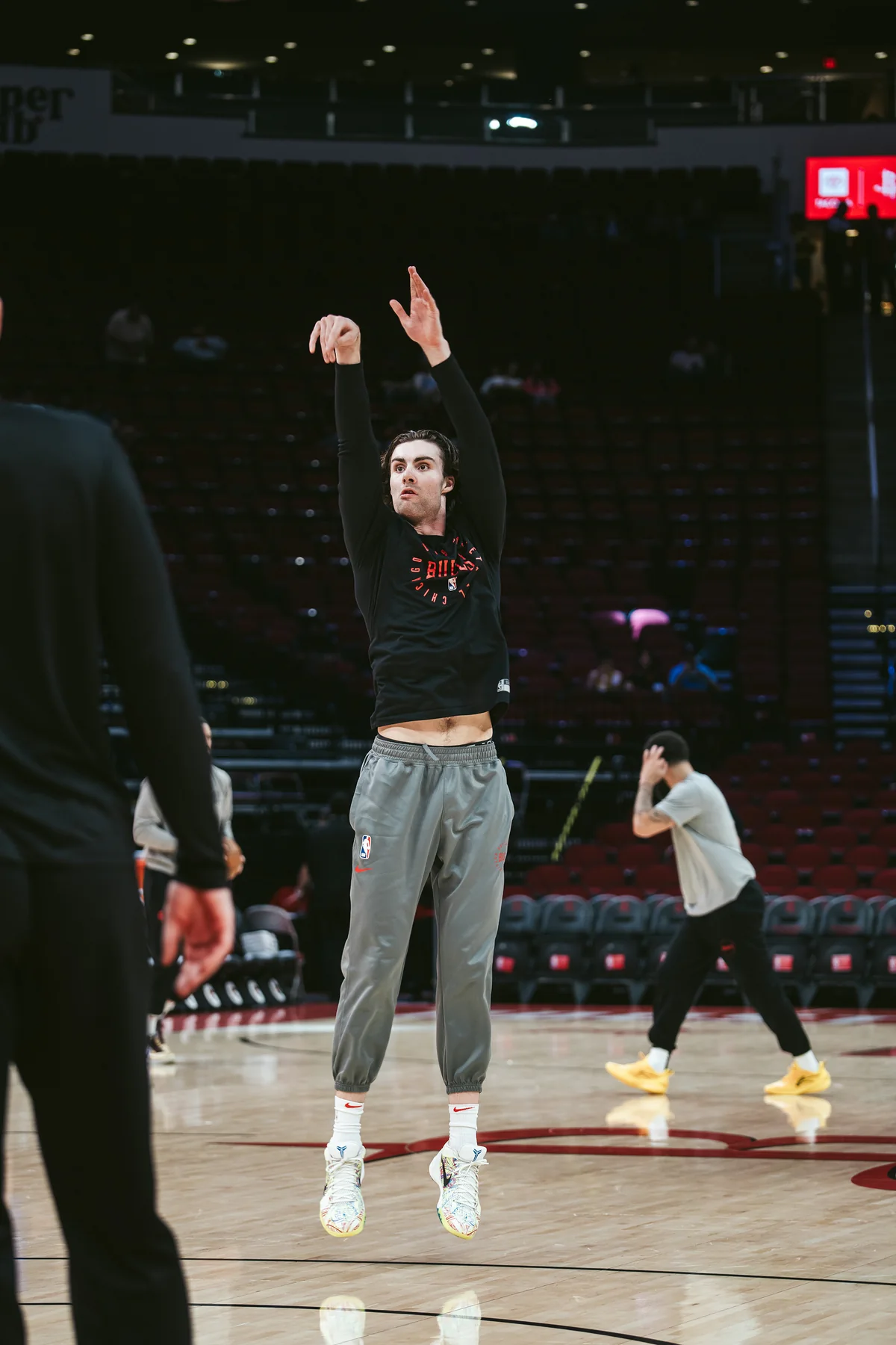 NBA basketball coverage — Orlando Magic pre-game practice.