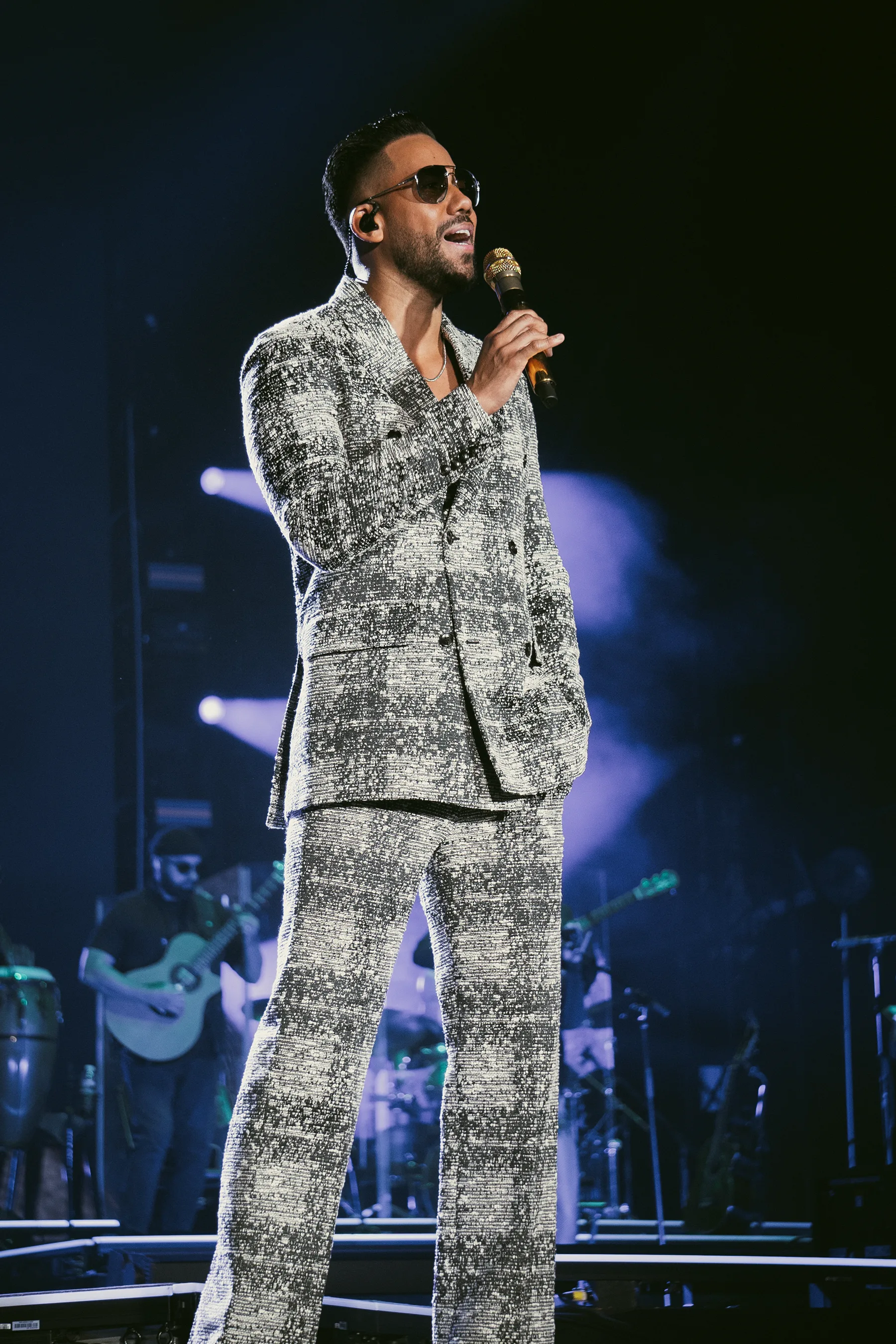 concert and artist photography — Romeo Santos in Houston, 2023.